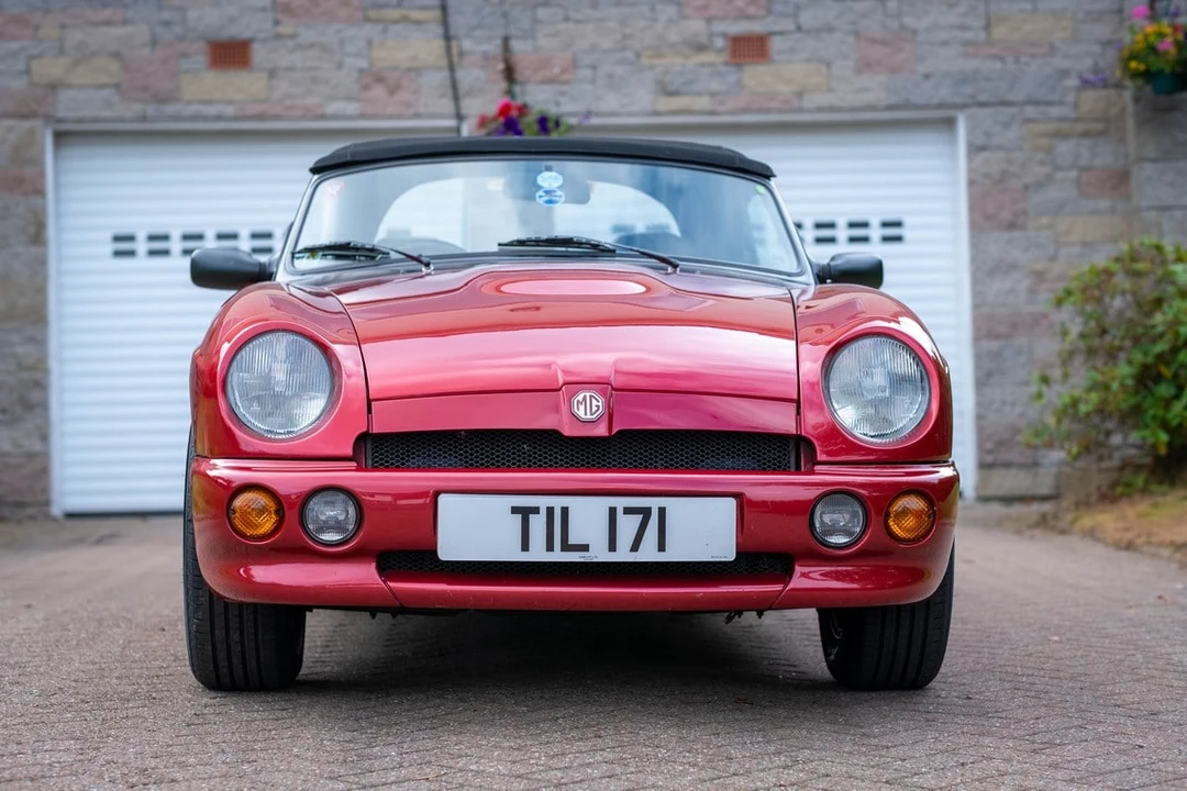 1994 MG RV8 - Image 15 of 30