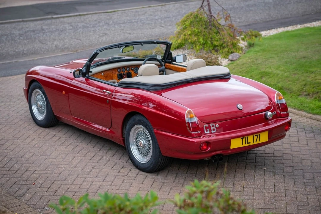 1994 MG RV8 - Image 6 of 30