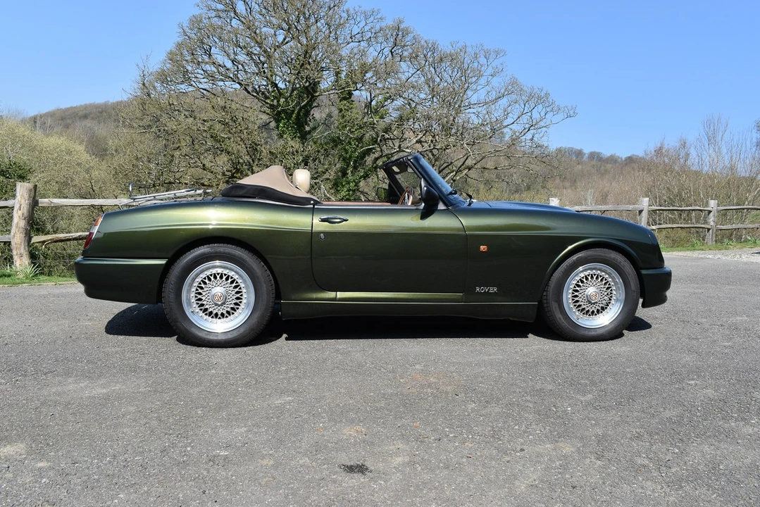1994 MG RV8 - Image 9 of 30