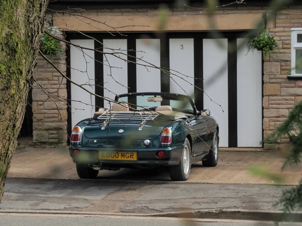 1994 MG RV8 - Image 27 of 30