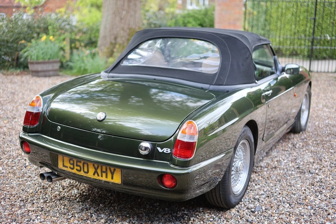 1994 MG RV8 - Image 19 of 30