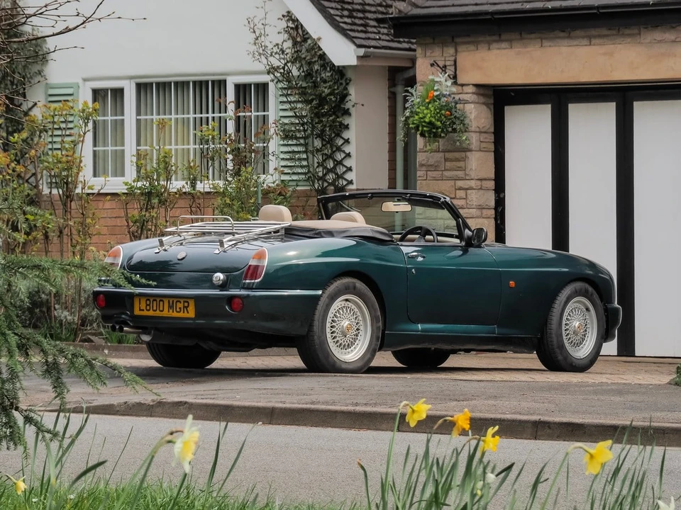 1994 MG RV8 - Image 9 of 30