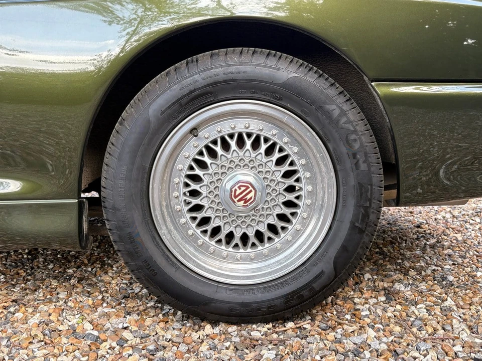 1994 MG RV8 - Image 27 of 30