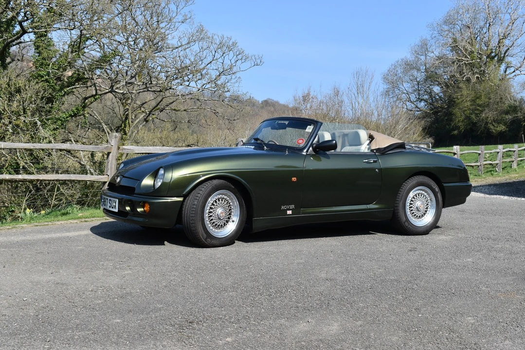 1994 MG RV8 - Image 2 of 30
