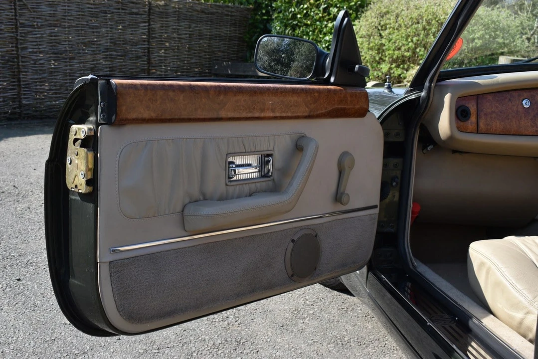 1994 MG RV8 - Image 19 of 30
