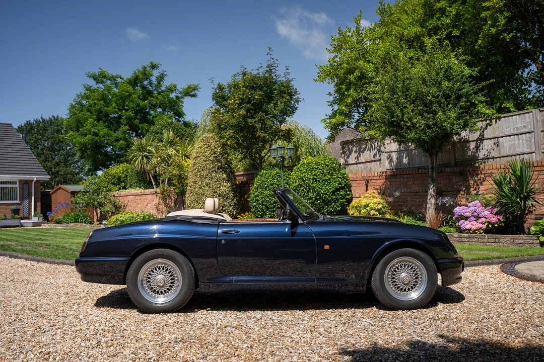 1998 MG RV8 - Image 9 of 30