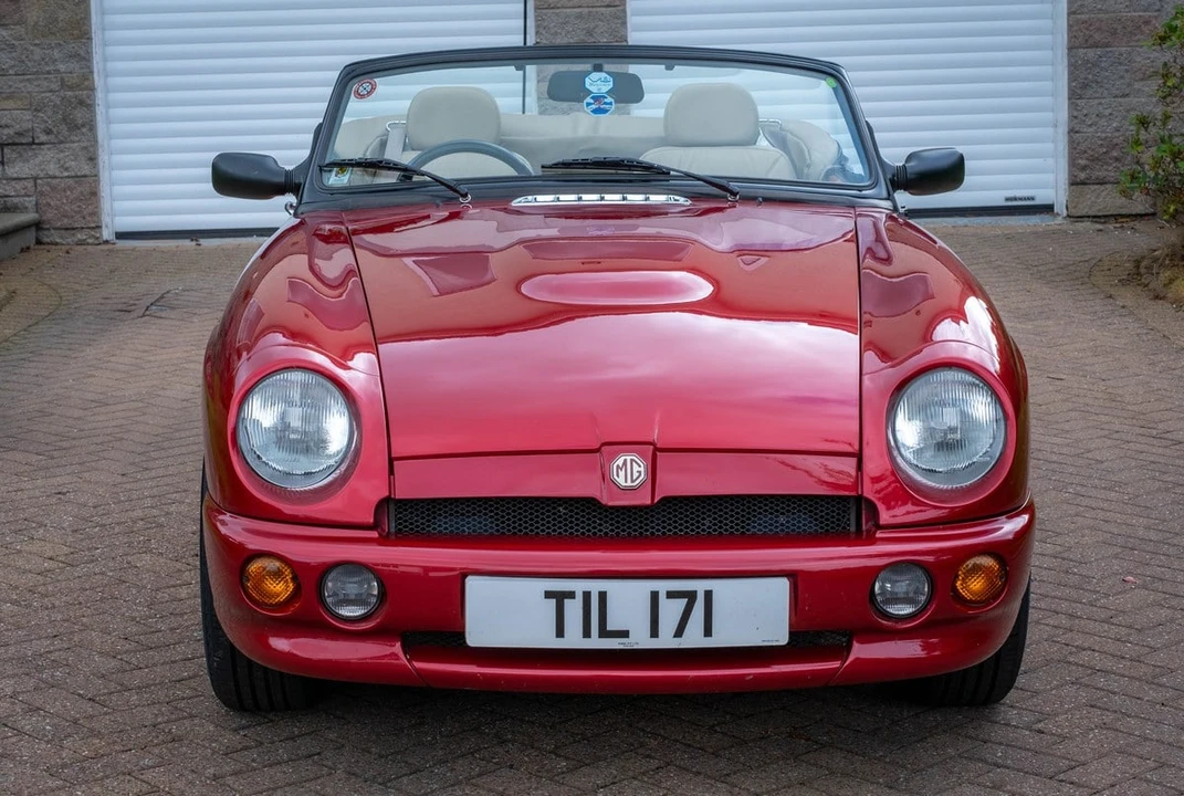 1994 MG RV8 - Image 4 of 30