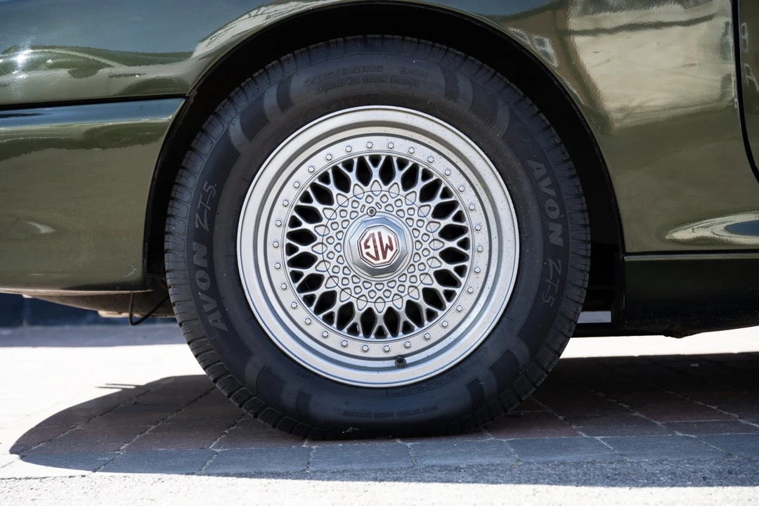 1994 MG RV8 - Image 22 of 30