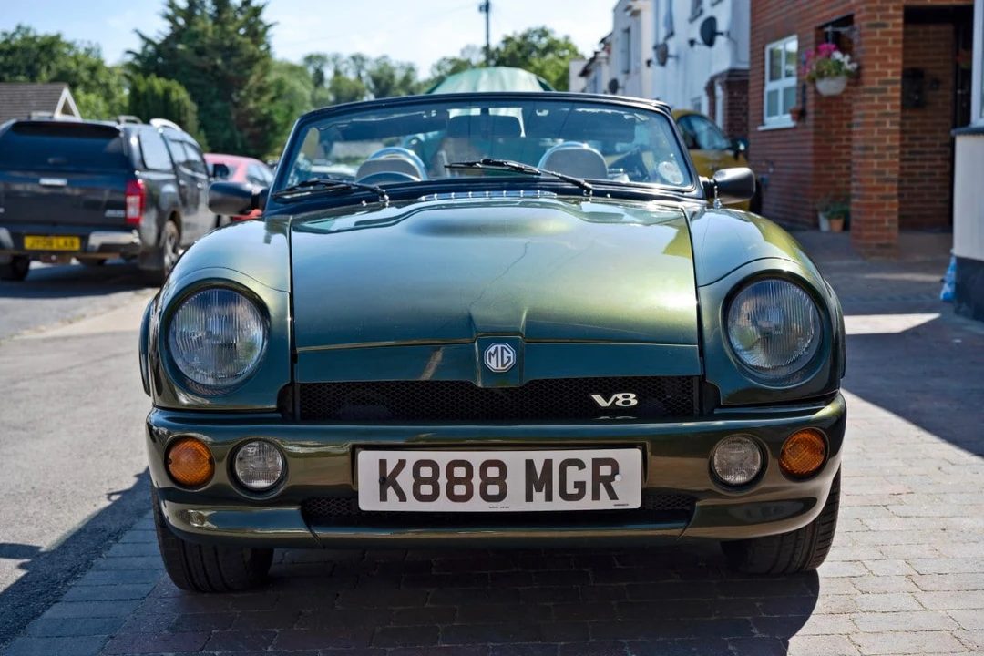1994 MG RV8 - Image 9 of 30