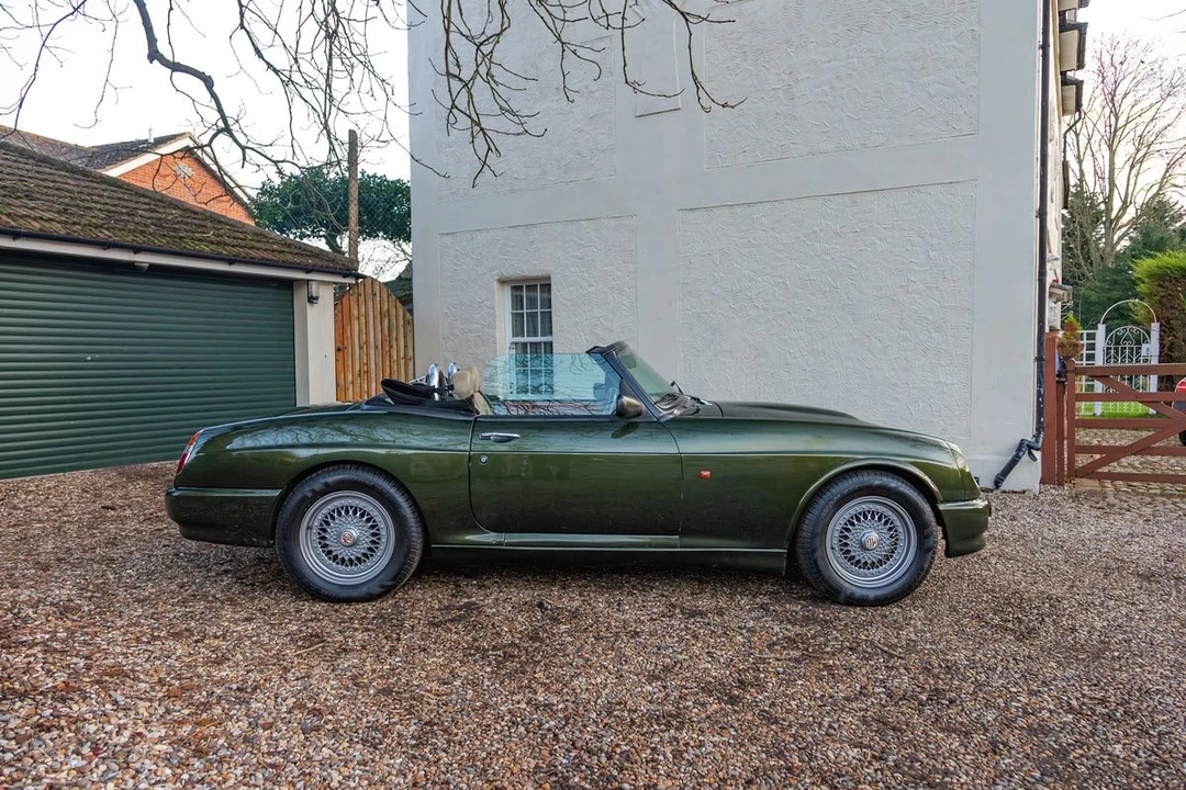 1994 MG RV8 - Image 18 of 30