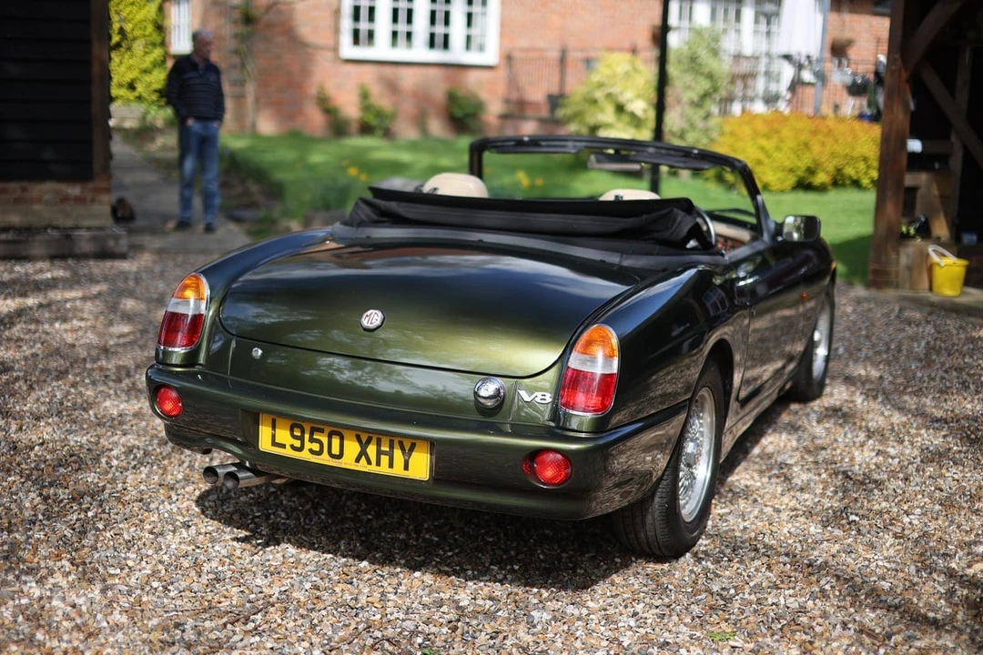 1994 MG RV8 - Image 3 of 30