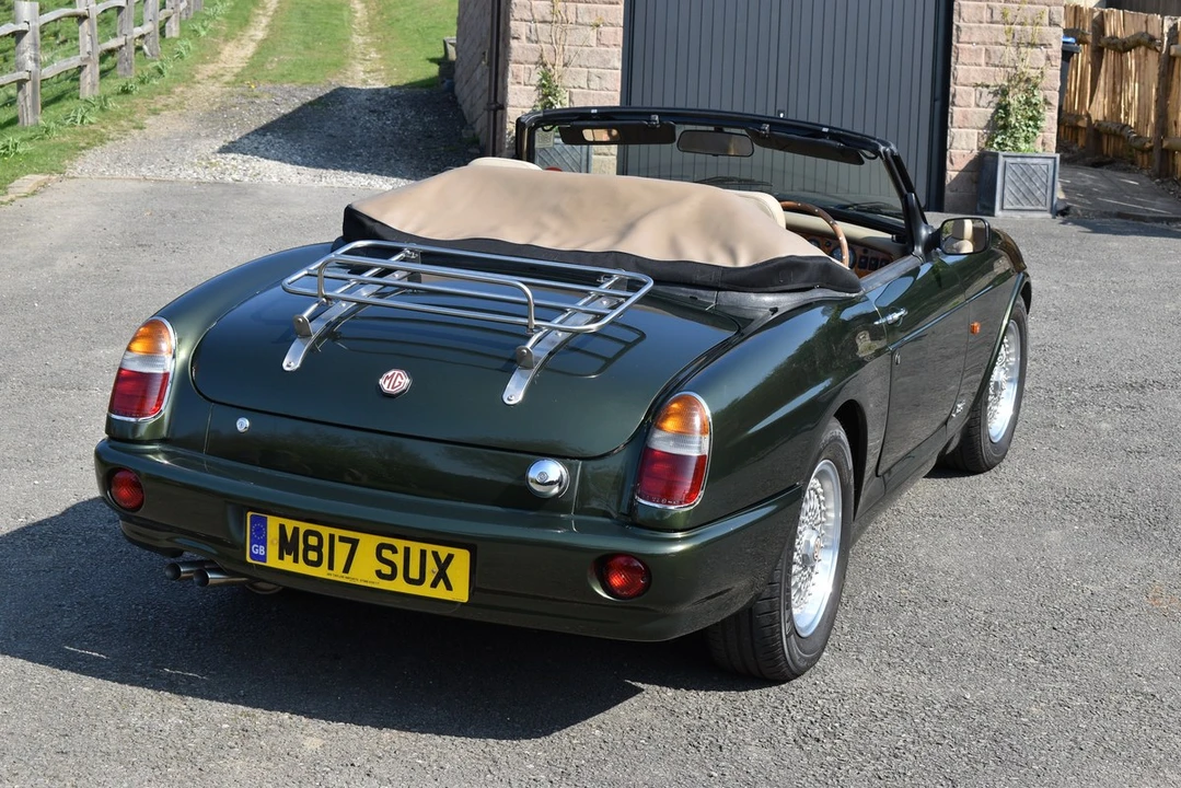 1994 MG RV8 - Image 12 of 30