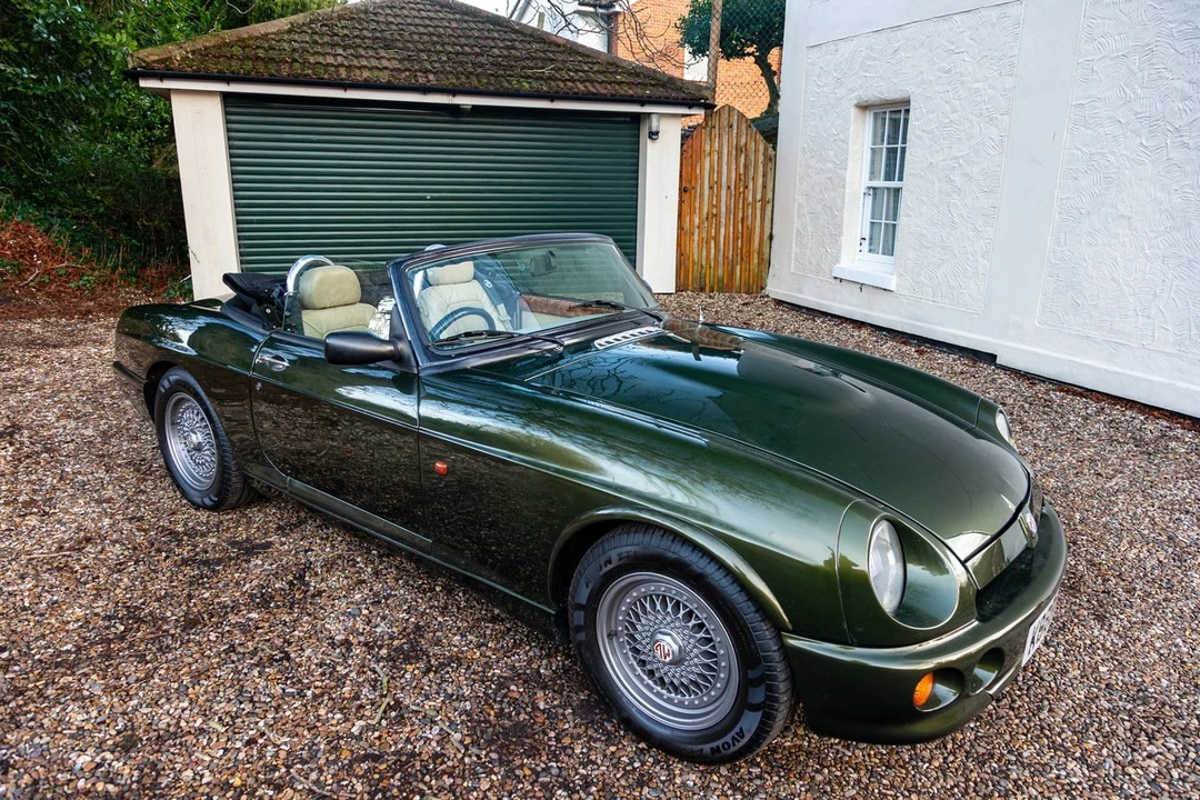 1994 MG RV8 - Image 19 of 30