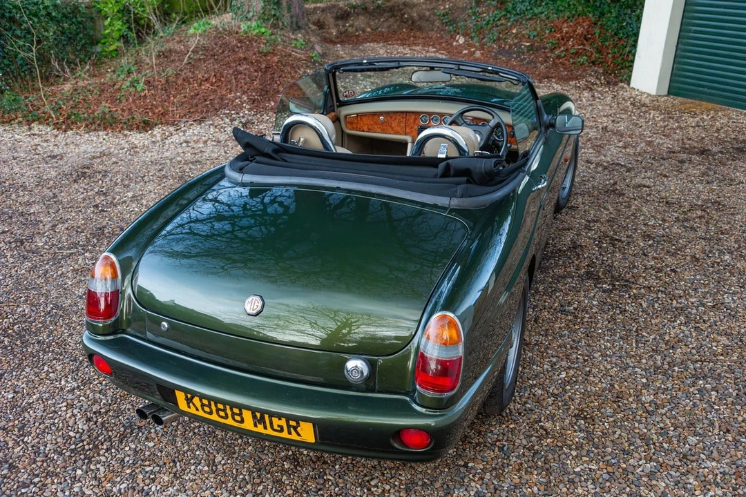1994 MG RV8 - Image 25 of 30