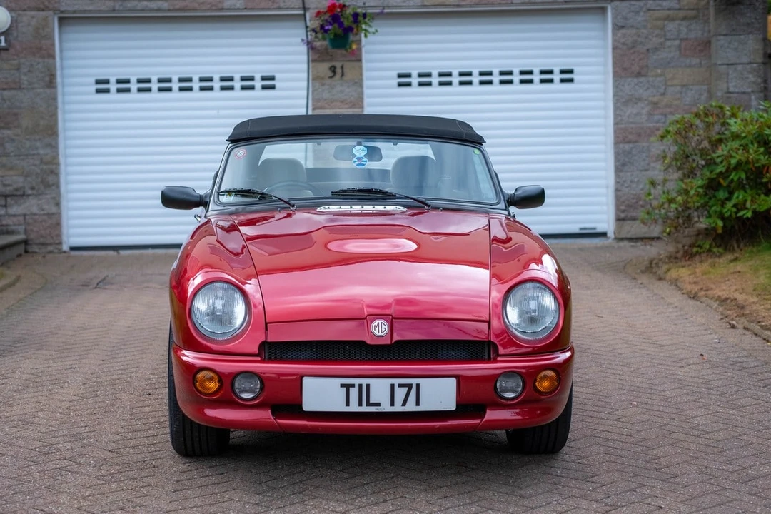 1994 MG RV8 - Image 14 of 30