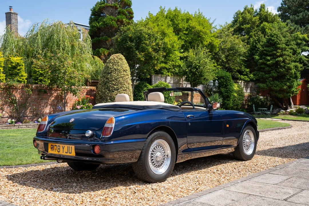 1998 MG RV8 - Image 10 of 30