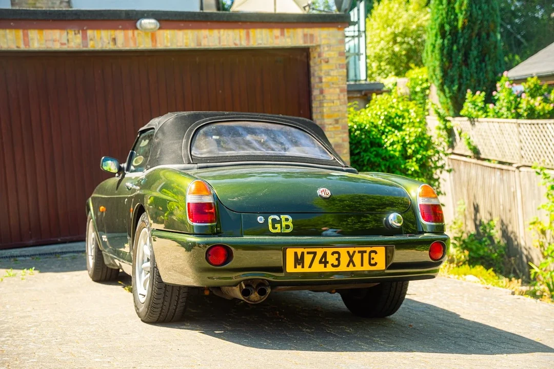 1994 MG RV8 - Image 19 of 31