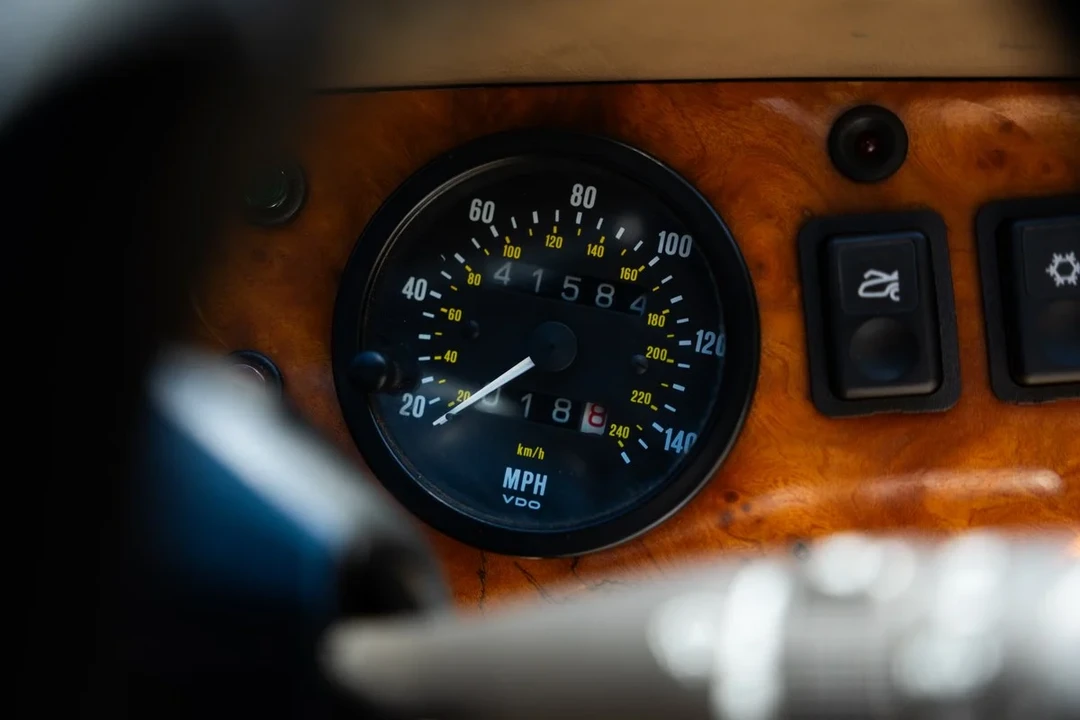 1994 MG RV8 - Image 11 of 31