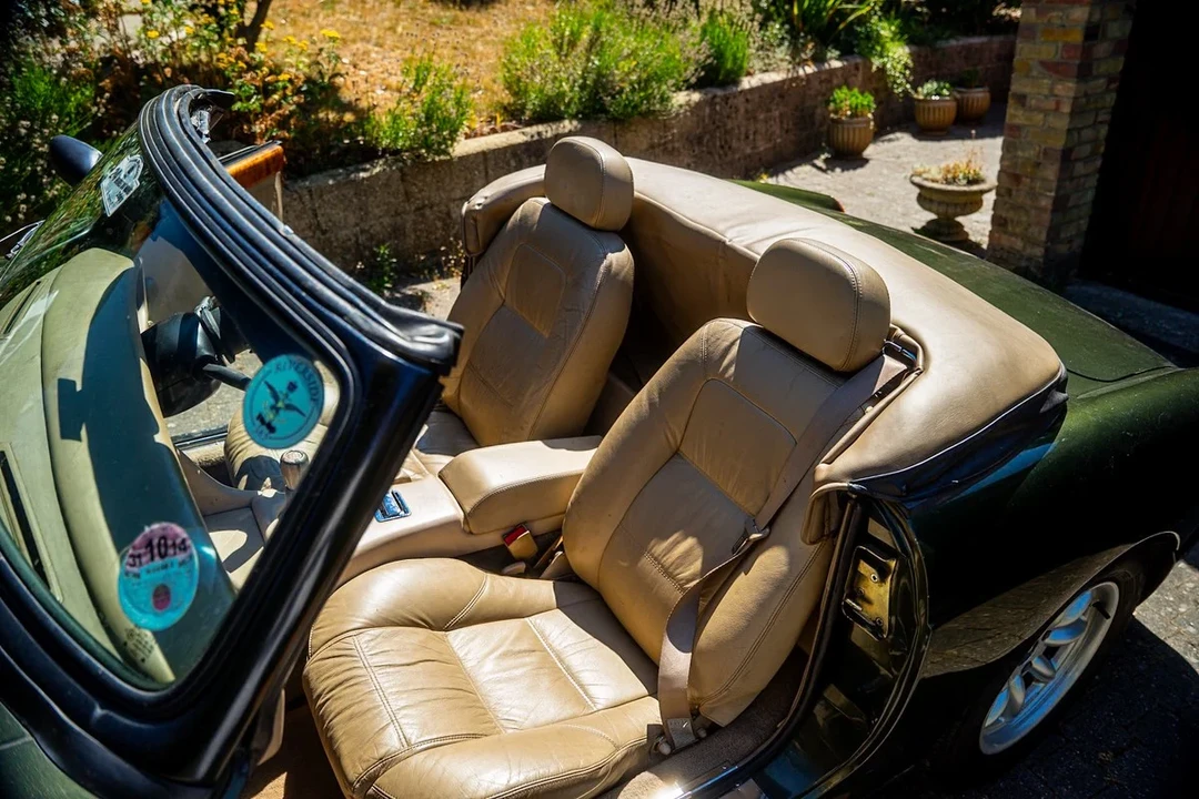 1994 MG RV8 - Image 10 of 31