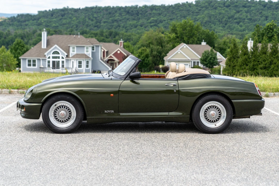 1994 MG RV8 - Image 2 of 31
