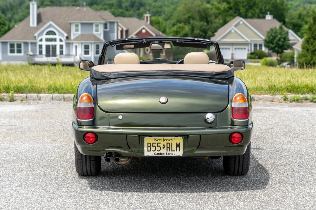 1994 MG RV8 - Image 4 of 31
