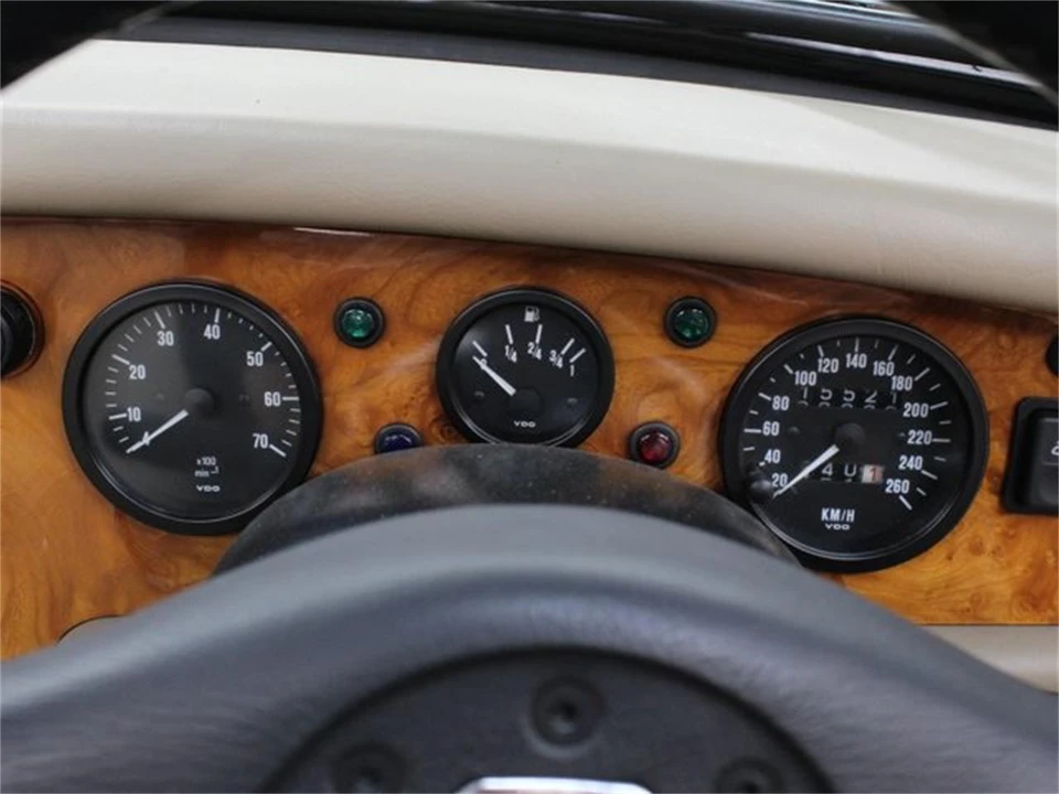 1994 MG RV8 - Image 10 of 31