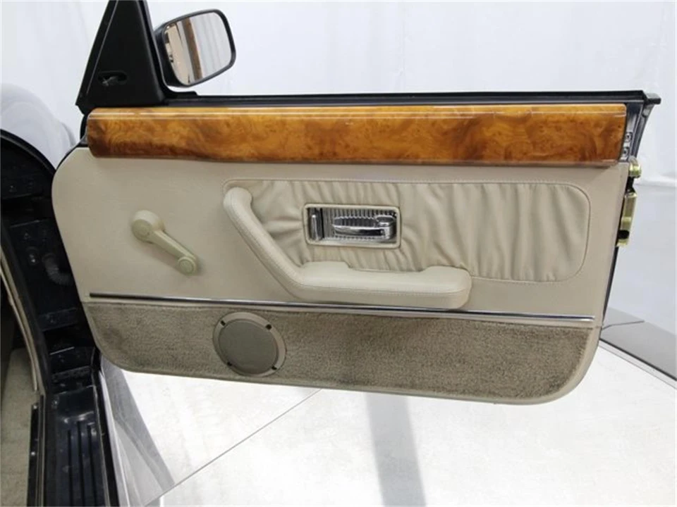 1994 MG RV8 - Image 18 of 31