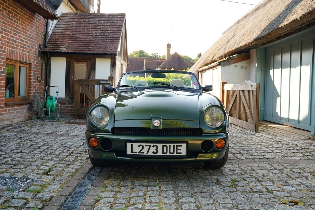 1994 MG RV8 - Image 7 of 31