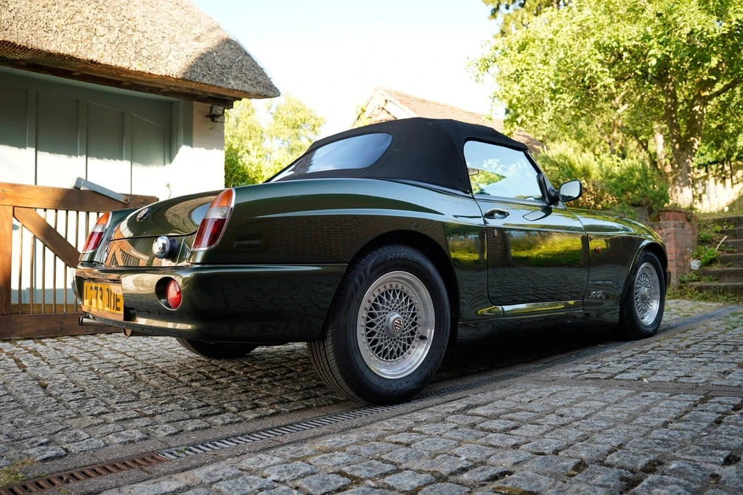 1994 MG RV8 - Image 19 of 31