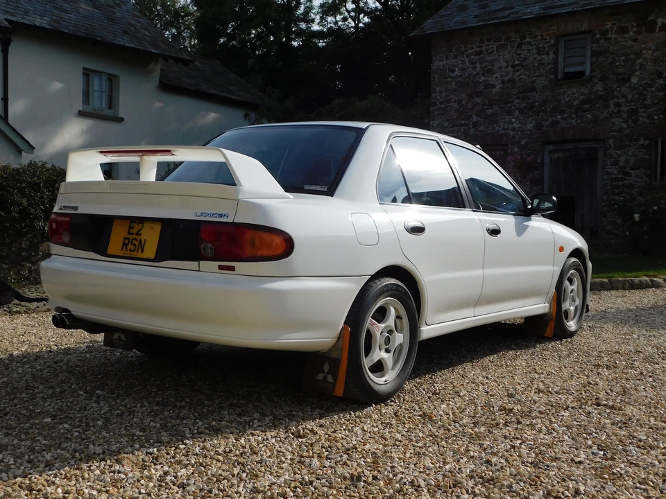 1994 Mitsubishi Lancer Evolution II 5th Gen - Image 6 of 31