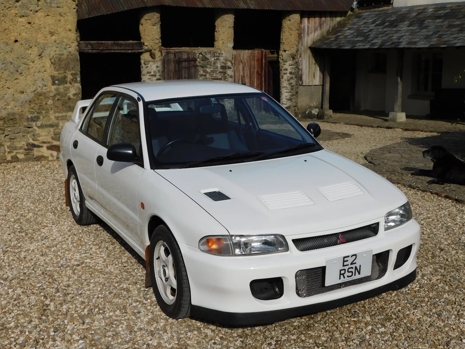 1994 Mitsubishi Lancer Evolution II 5th Gen - Image 14 of 31
