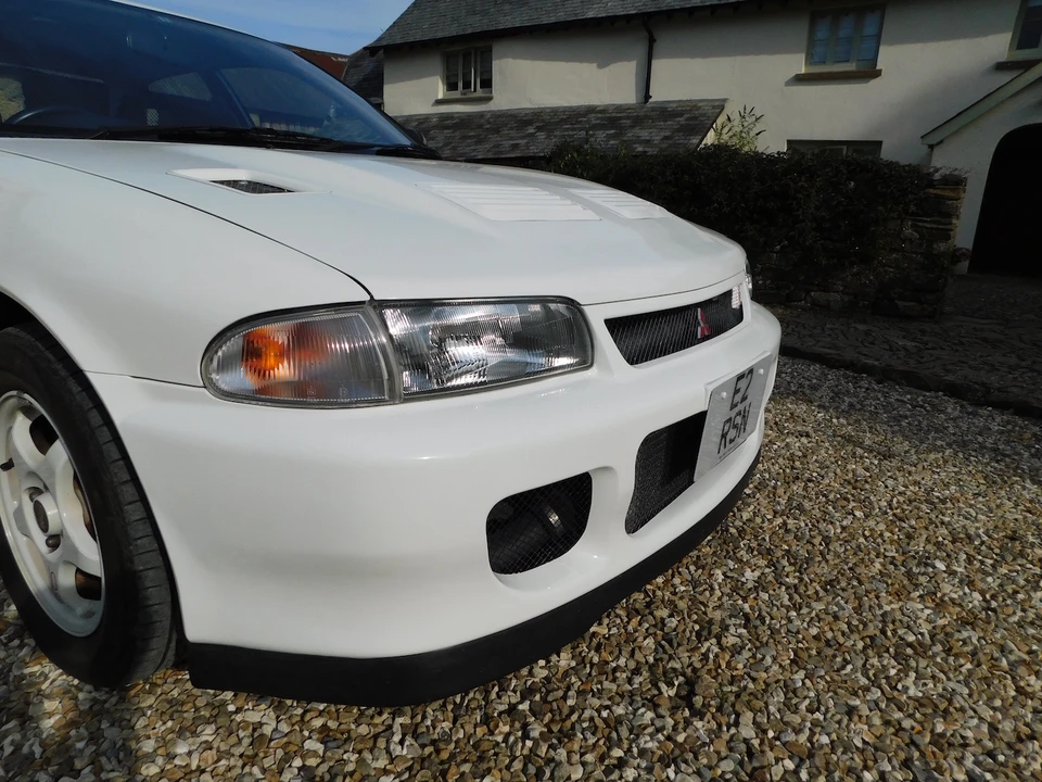 1994 Mitsubishi Lancer Evolution II 5th Gen - Image 25 of 31