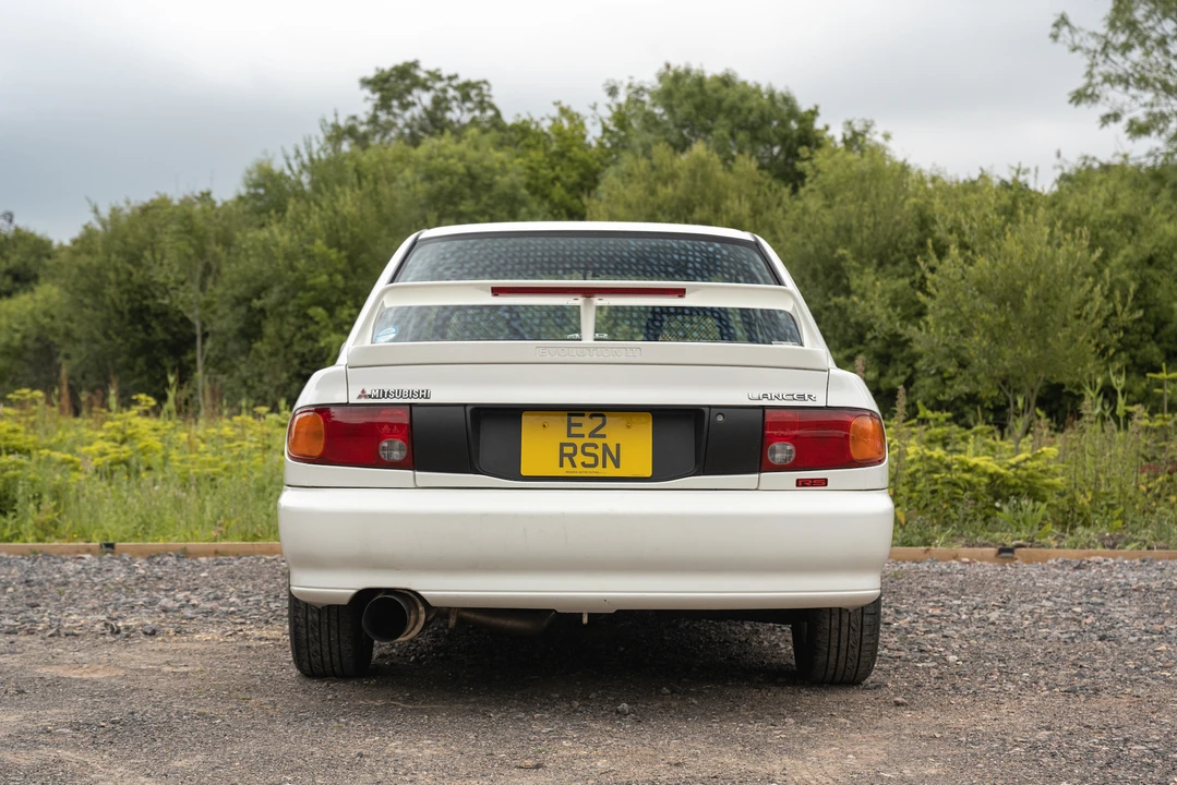 1994 Mitsubishi Lancer Evolution II 5th Gen - Image 8 of 31