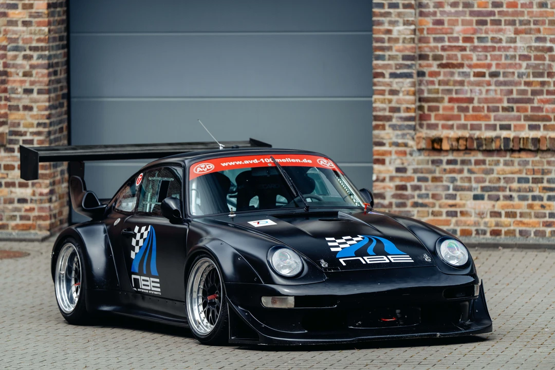 1994 Porsche 964 Turbo - Image 12 of 31