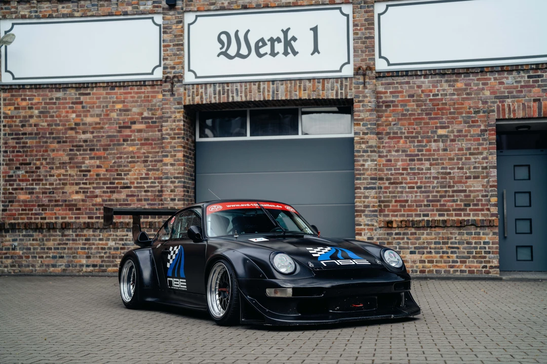 1994 Porsche 964 Turbo - Image 13 of 31