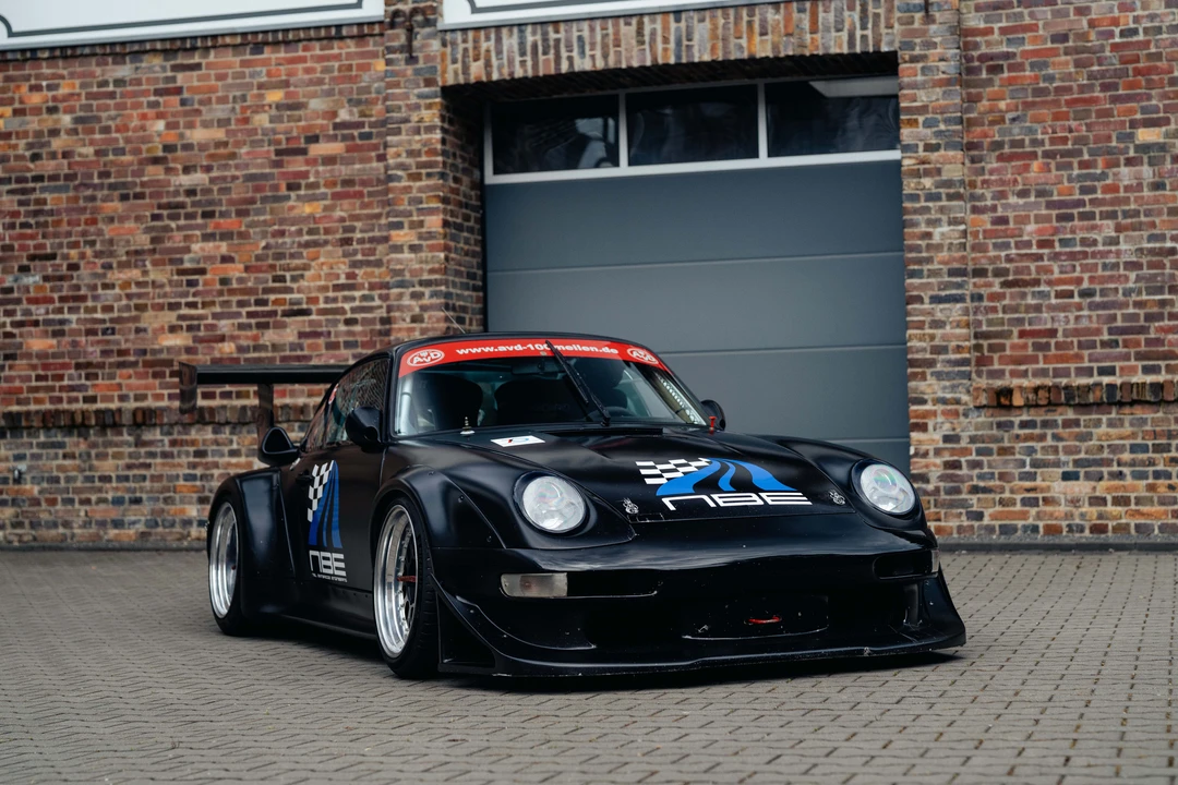 1994 Porsche 964 Turbo - Image 15 of 31