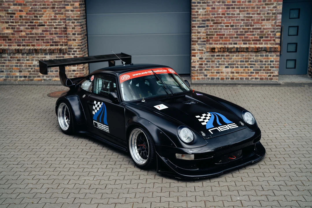 1994 Porsche 964 Turbo - Image 17 of 31