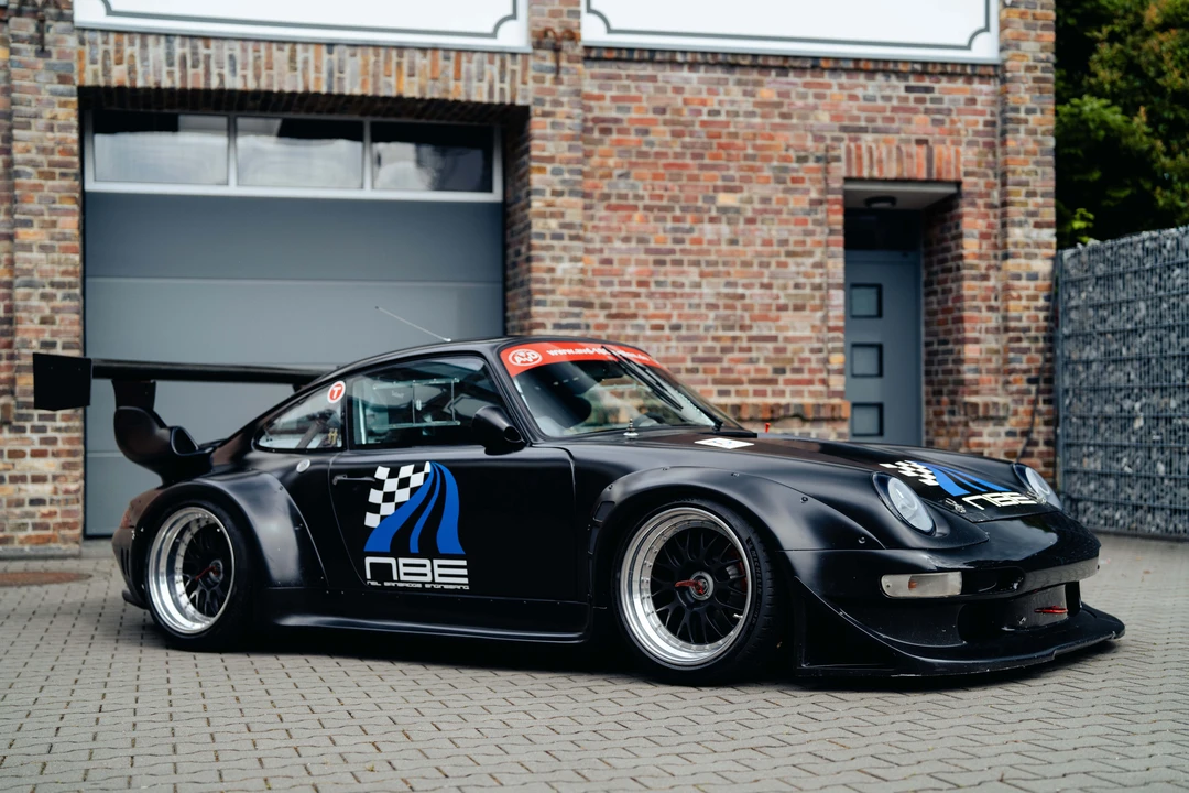 1994 Porsche 964 Turbo - Image 4 of 31