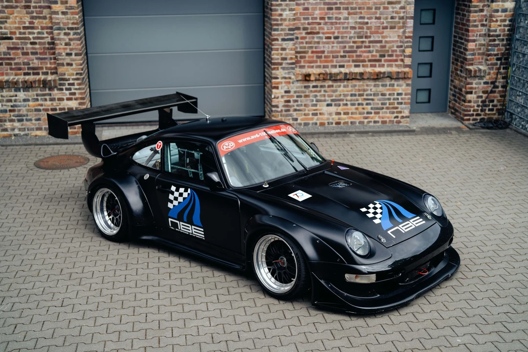1994 Porsche 964 Turbo - Image 19 of 31