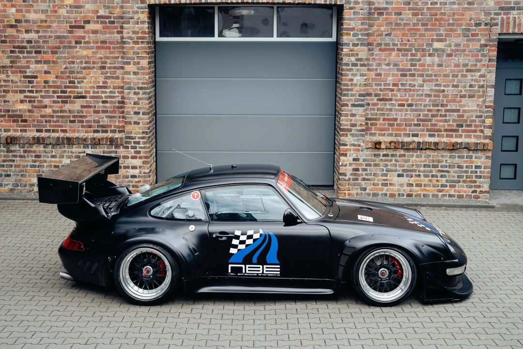 1994 Porsche 964 Turbo - Image 24 of 31