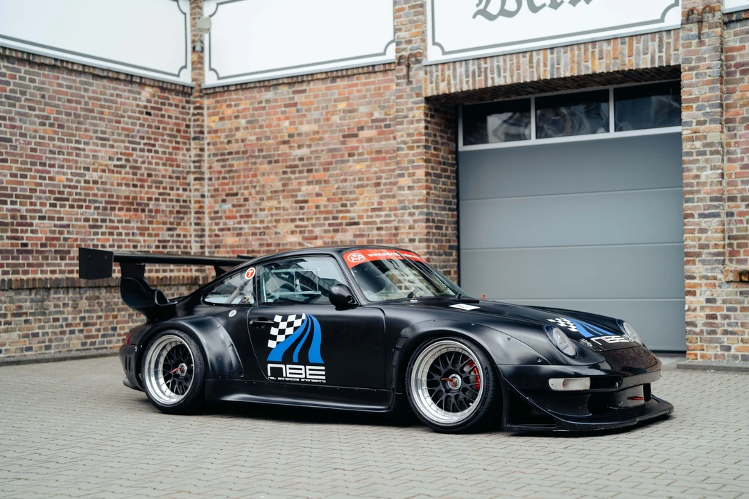 1994 Porsche 964 Turbo - Image 25 of 31