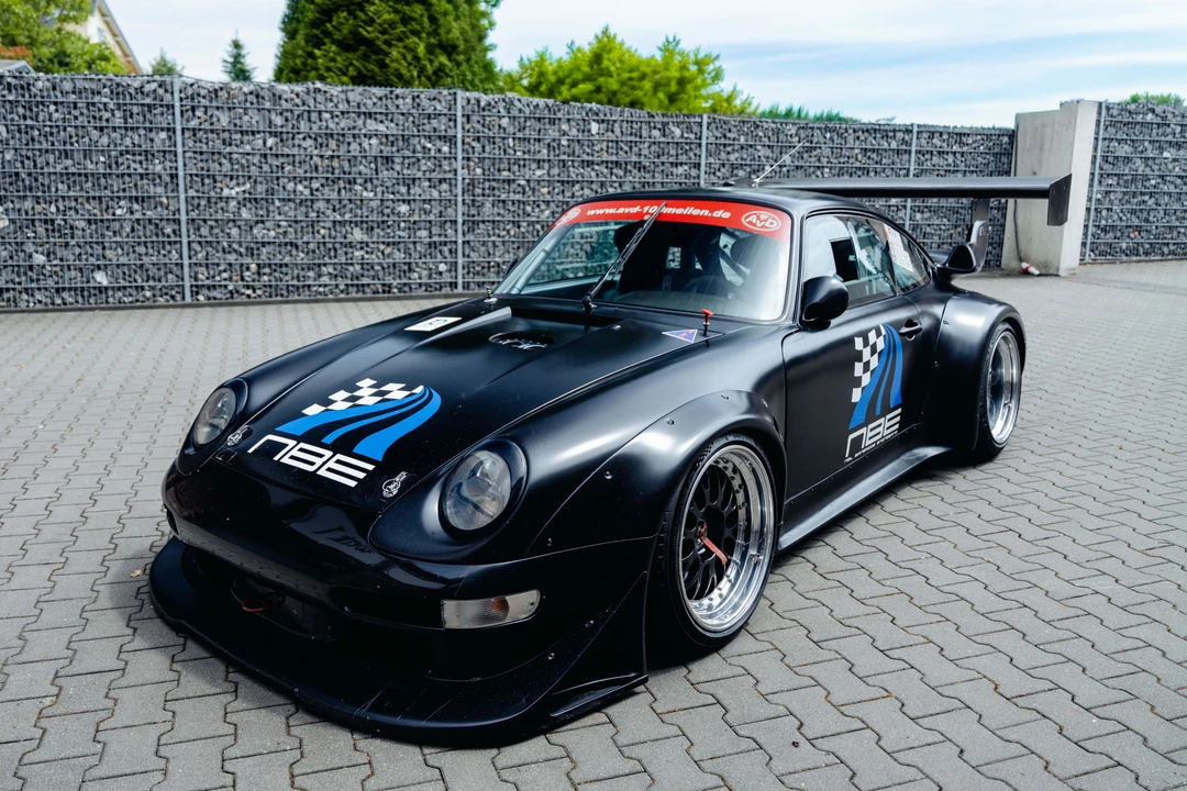 1994 Porsche 964 Turbo - Image 10 of 31