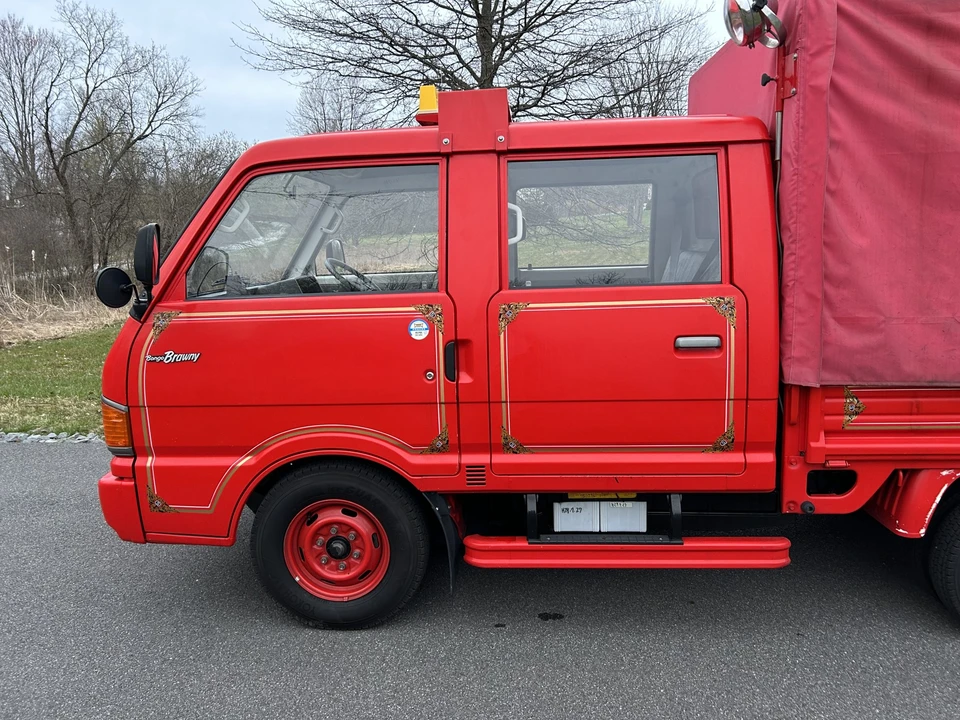 1994 Mazda Bongo 3rd Gen - Image 24 of 31