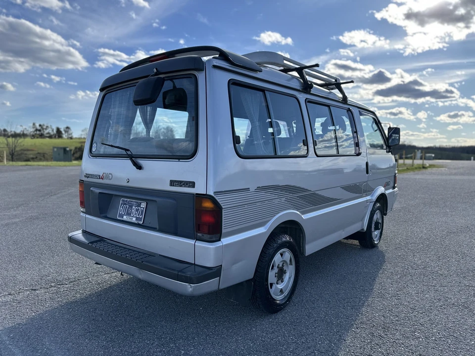 1994 Mazda Bongo 3rd Gen - Image 19 of 31