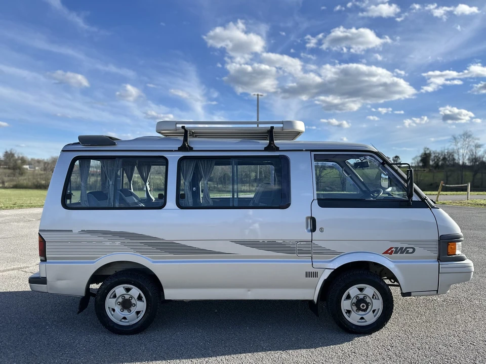 1994 Mazda Bongo 3rd Gen - Image 15 of 31