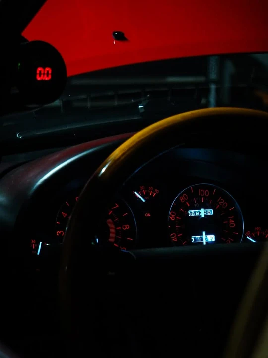 1994 Mazda NA MX-5 Miata - Image 14 of 16