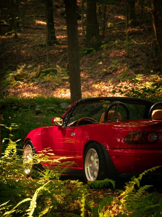1994 Mazda NA MX-5 Miata - Image 6 of 16