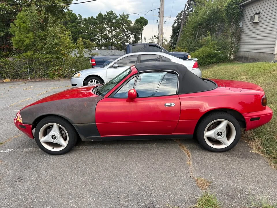 1994 Mazda NA MX-5 Miata - Image 5 of 10