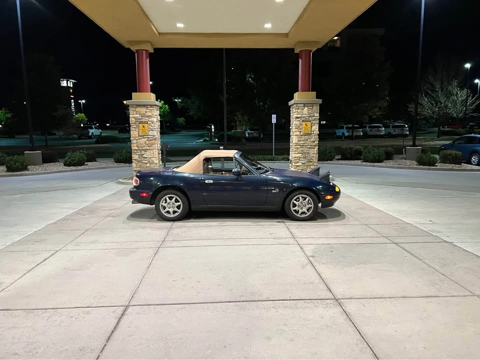 1994 Mazda NA MX-5 Miata - Image 4 of 13