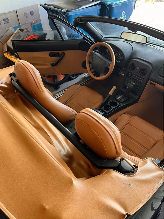 1994 Mazda NA MX-5 Miata - Image 7 of 13